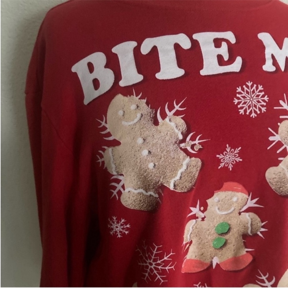 Men’s Fifth Sun “Bite Me” sweatshirt - Picture 2 of 5